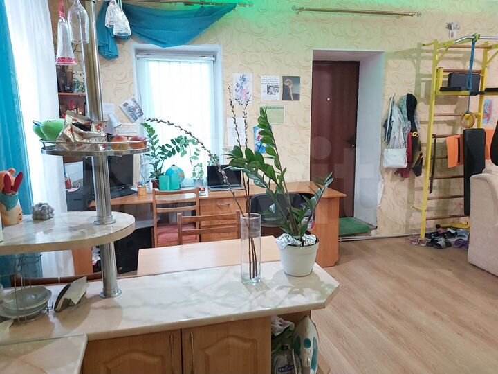 3-к. квартира, 60 м², 2/2 эт.