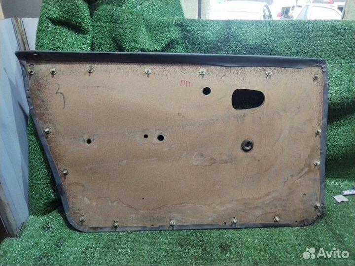 Обшивка боковой двери передняя правая Daewoo Nexia