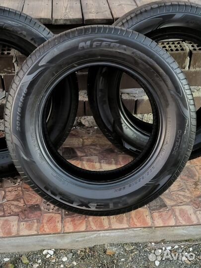 Nexen N'Fera RU5 215/65 R16 102H