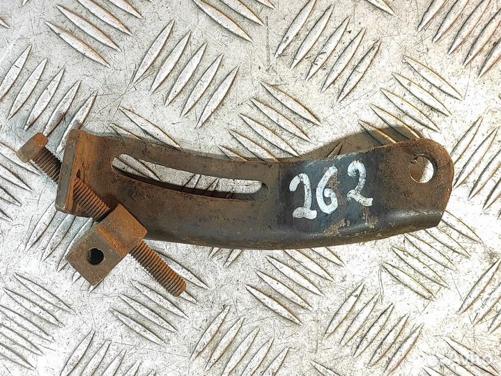 Кронштейн генератора Haima 3