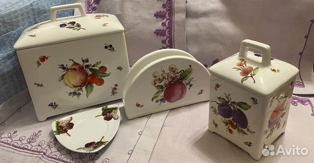 Imari комплект ёмкости + салфетница +.не б/у