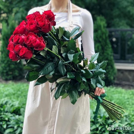 Высокие Эквадорские премиум розы 19 шт