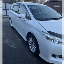 Toyota Wish 1.8 CVT, 2017, 124 000 км, с пробегом, цена 1 750 000 руб.