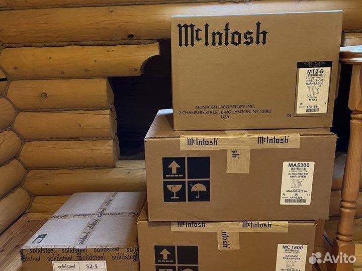 Виниловый проигрыватель McIntosh MT2