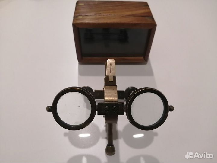 Декоративный бинокль с компасом