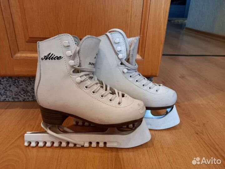 Коньки, размер 29