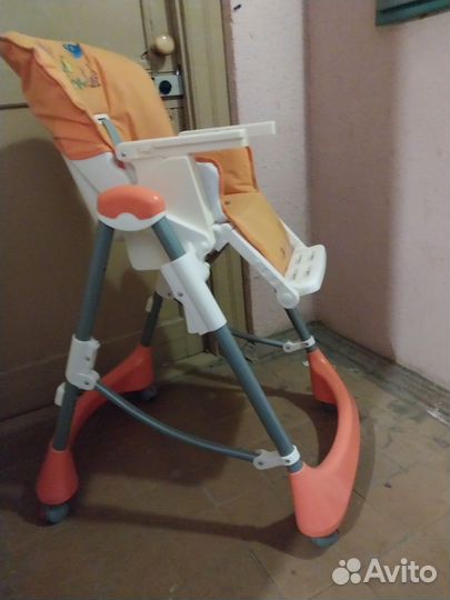 Стульчик для кормления