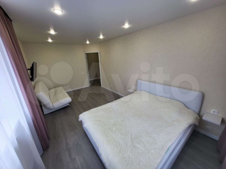 1-к. квартира, 45 м², 9/10 эт.