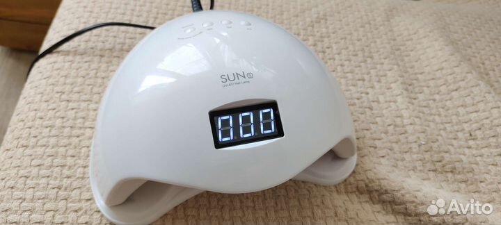 Лампа для ногтей