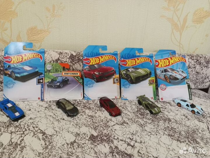 Hot wheels распакованные