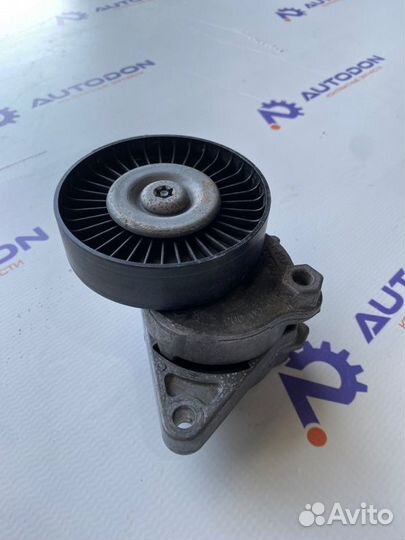 Натяжитель ремня грм Mercedes E W211 M112 2004