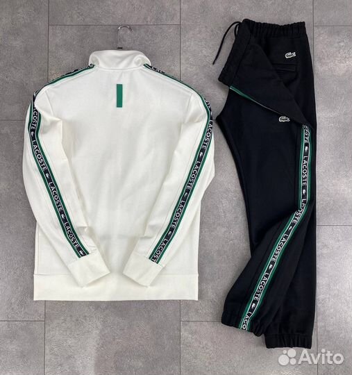 Спортивный костюм Lacoste