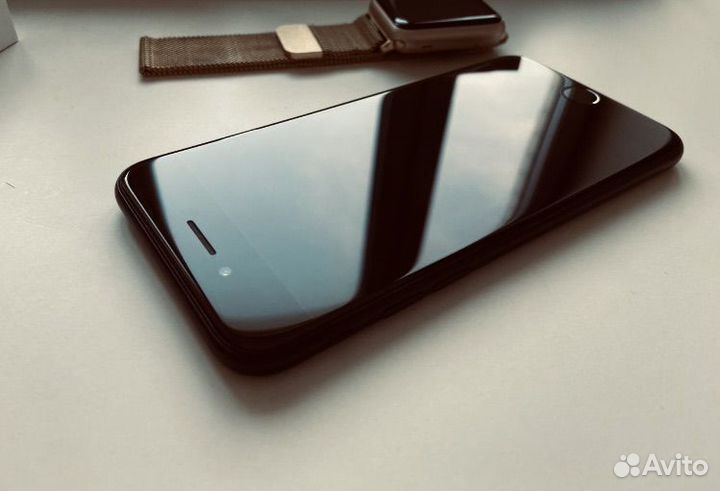 iPhone SE 2020(Black)