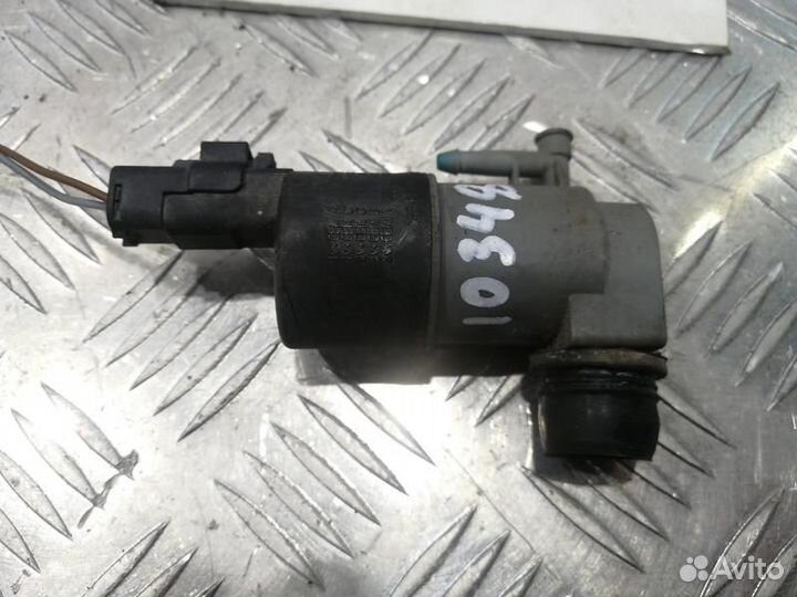 Насос омывателя лобового стекла Renault Logan