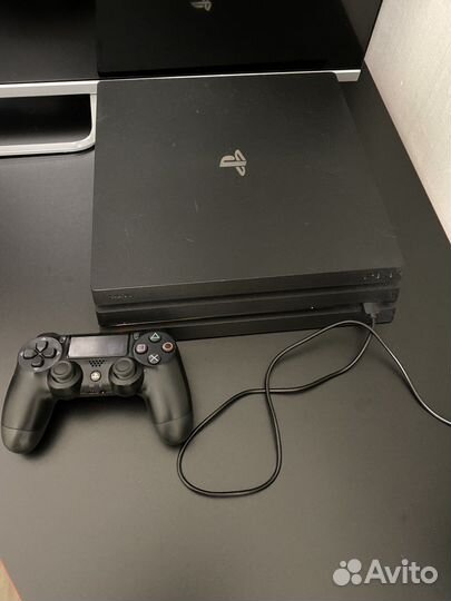 Sony PS4 pro 1tb с играми