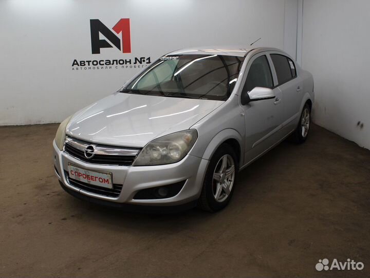 Opel Astra 1.6 МТ, 2008, 172 000 км