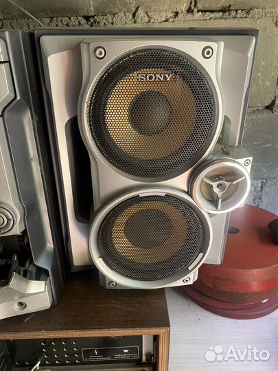 Музыкальный центр sony