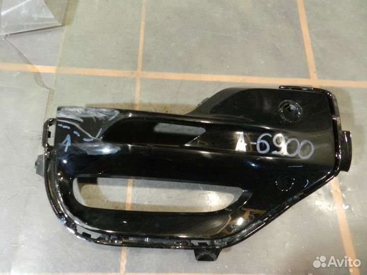 Накладка фары противотуманной левой - BMW X5 G05