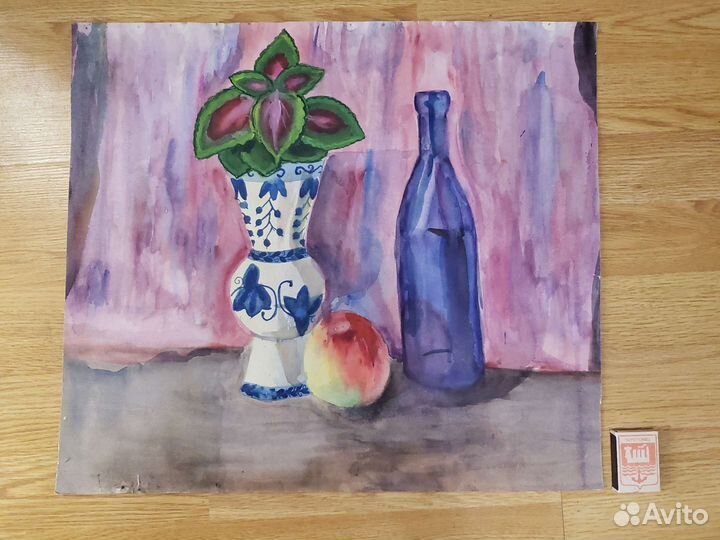 Картина акварелью натюрморт с яблоком