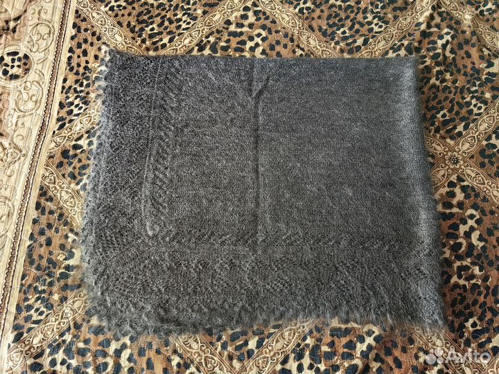 Платок из натурального козьего пуха