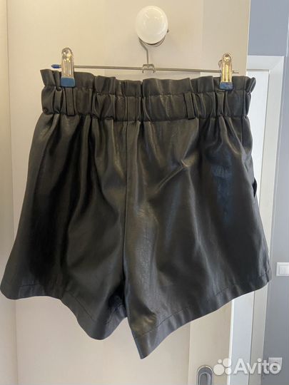 Шорты женские кожаные
