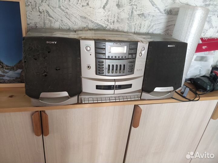 Музыкальный центр sony