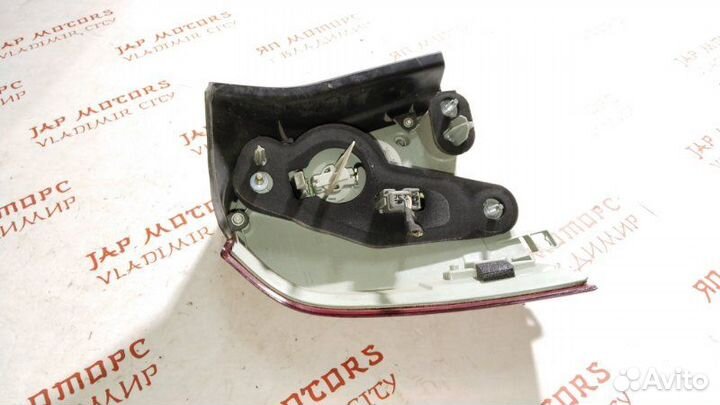 Фонарь задний правый Volvo V70 универсал B5254T10