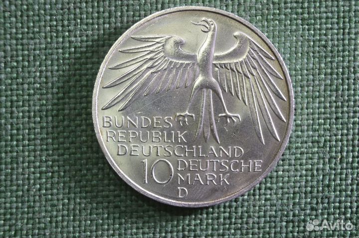 Монета 10 марок. XX летние Олимпийские Игры, Мюнхе