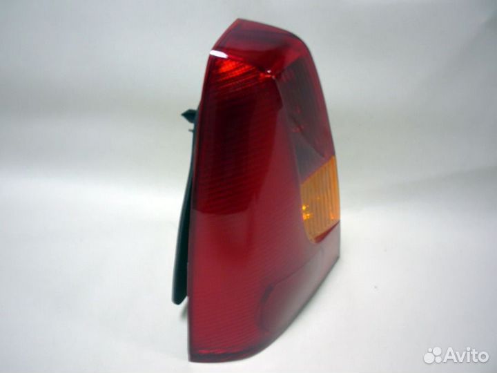 Фонарь задний левый Рено Логан 2005 - 2014