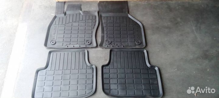 5EU061505 Литьевые ковры в салон, к-т 5 шт. skoda