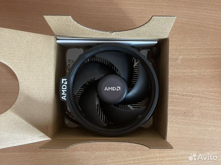 Кулер для процессора AMD Wraith Stealth