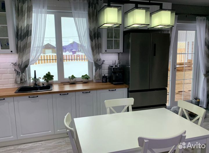 Кухонный гарнитур угловой