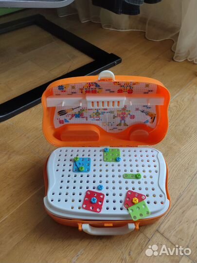Развивающий чемодан