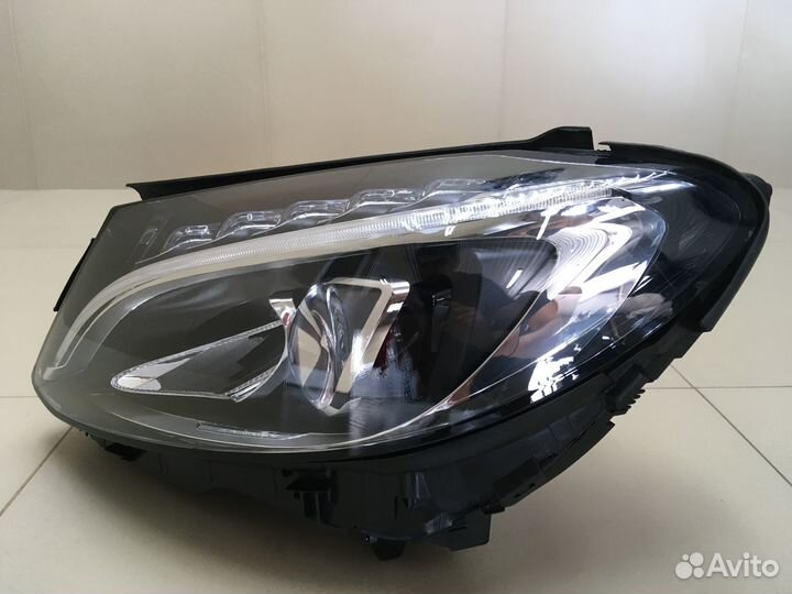 Фара левая Mercedes C-Class W205