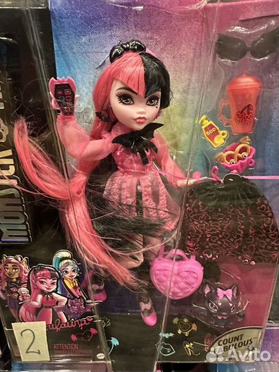 Куклы monster high g3 Draculaura