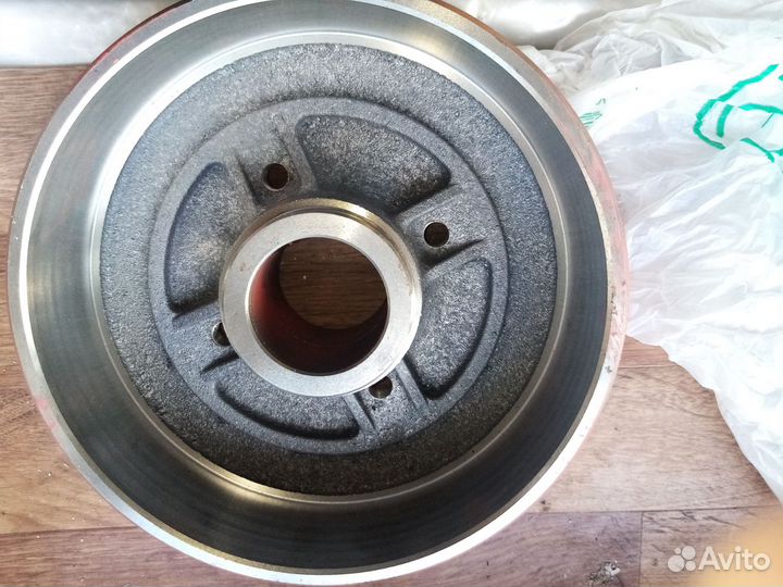 Тормозные барабаны с подшипниками логан 1 (2 шт)