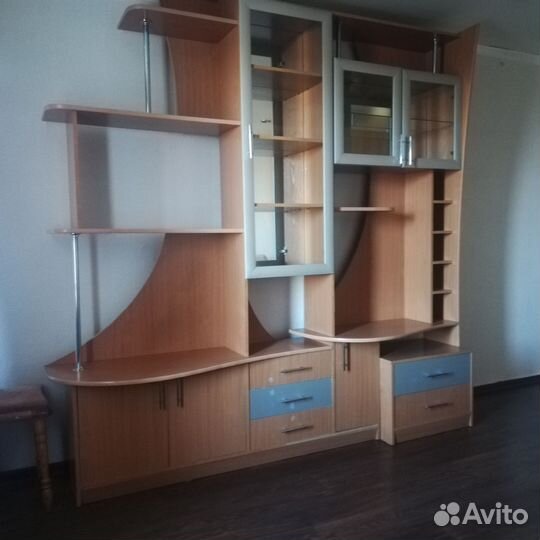 Мебельная стенка бу