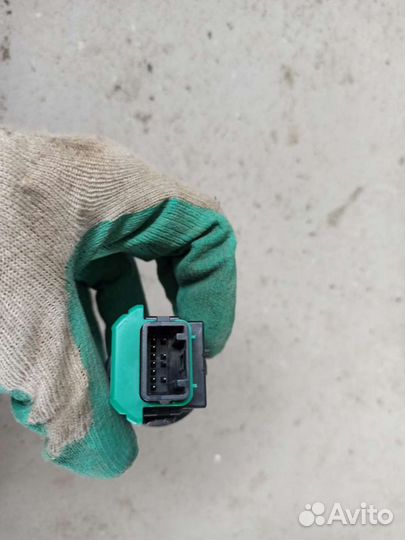 Кнопка старт стоп Lexus LX 570