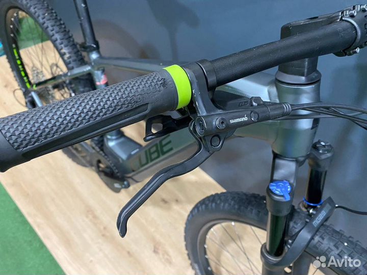 Cube Reaction Hybrid Pro 625