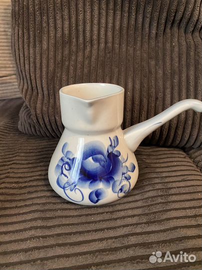 Фарфоровая посуда гжель