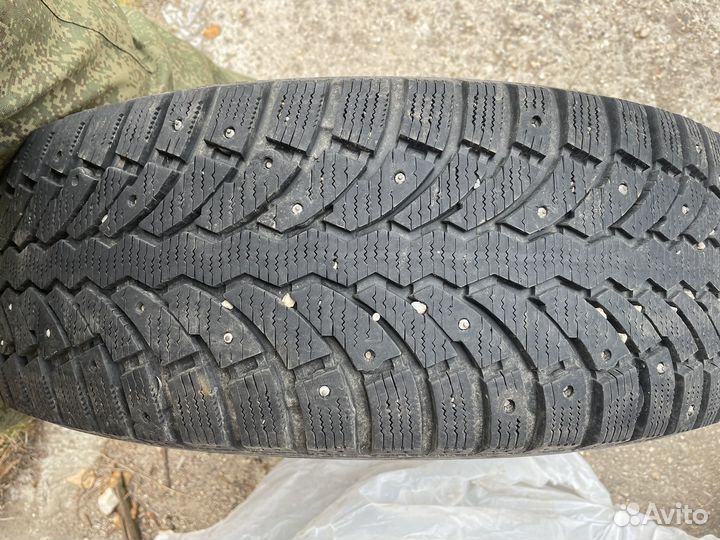 Зимние колеса шипованные 225/65 R17