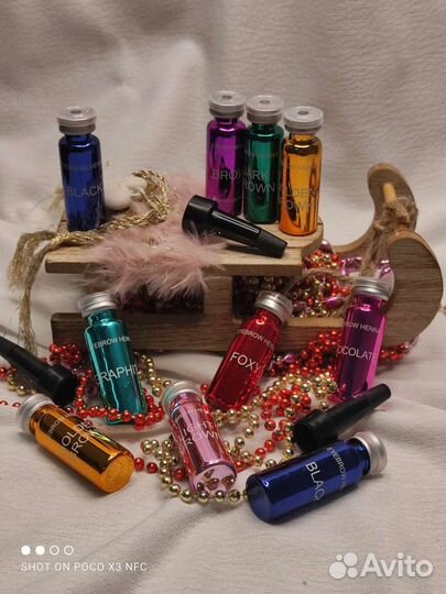 Краска, хна, расходники для бровистов