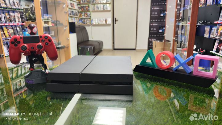 Sony PS4 1TB/ Игры RDR2. MK11. Metro. И другие