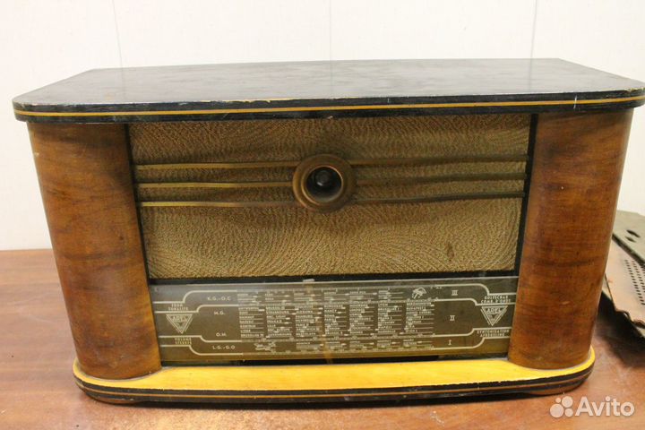 Ламповый приёмник Arel 86