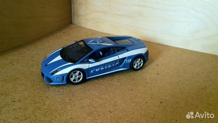 Модель а/м Lamborghini Gallardo LP 560-4 в масштаб