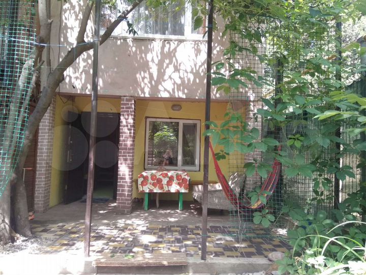 Коттедж 35 м² на участке 1 сот.