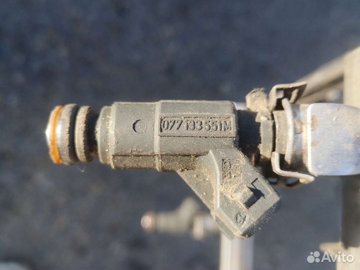 Форсунка 4,2 Audi A8D2