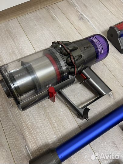 Dyson V11 Absolute пылесос