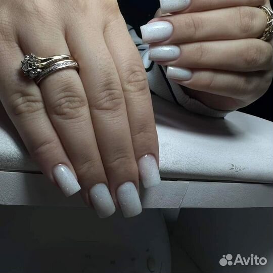 Мастер маникюра и педикюра