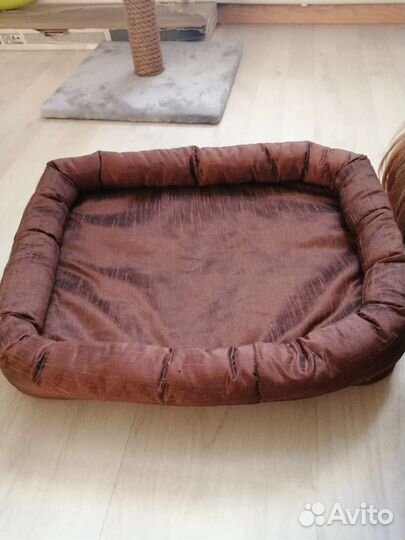 Лежанки для кошек, собак